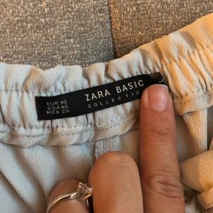 Zara Pants - ZARA Crepe Jogger Pants in Light Gray Zara Pants - ZARA Crepe Jogger Pants in Light Gray